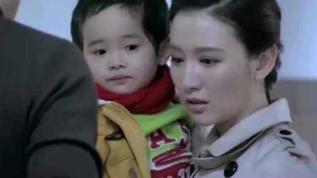 妻子小男孩av,妻子与小男孩的温馨生活瞬间