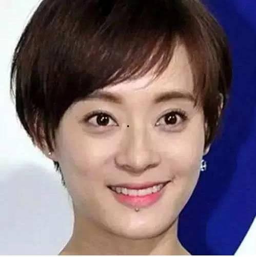 女明星们手上的痣,女明星手痣之美