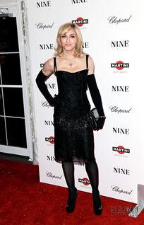 madonna av作品juy,Madonna Av作品中的情感探索与艺术创新