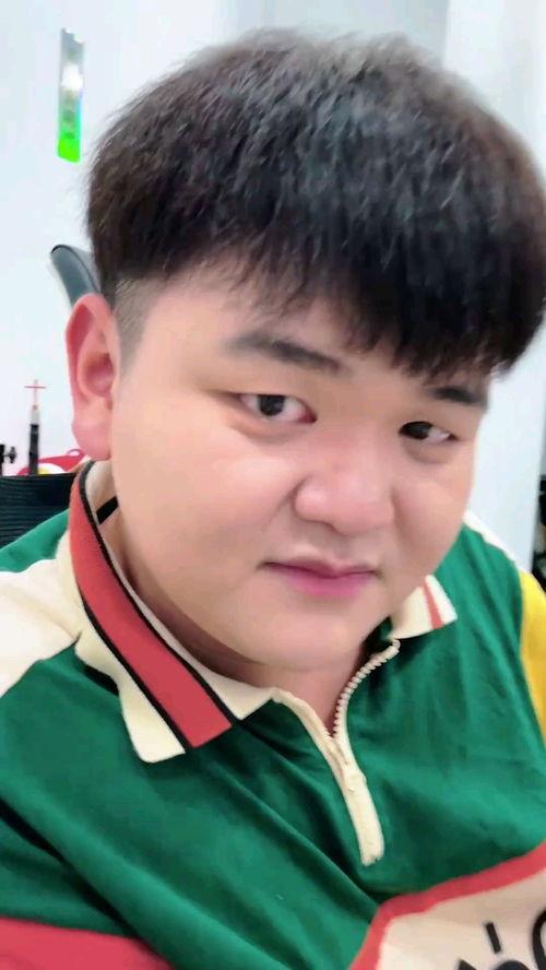 娱乐圈吃瓜第一线 小说,揭秘“吃瓜第一线”背后的秘密与真相